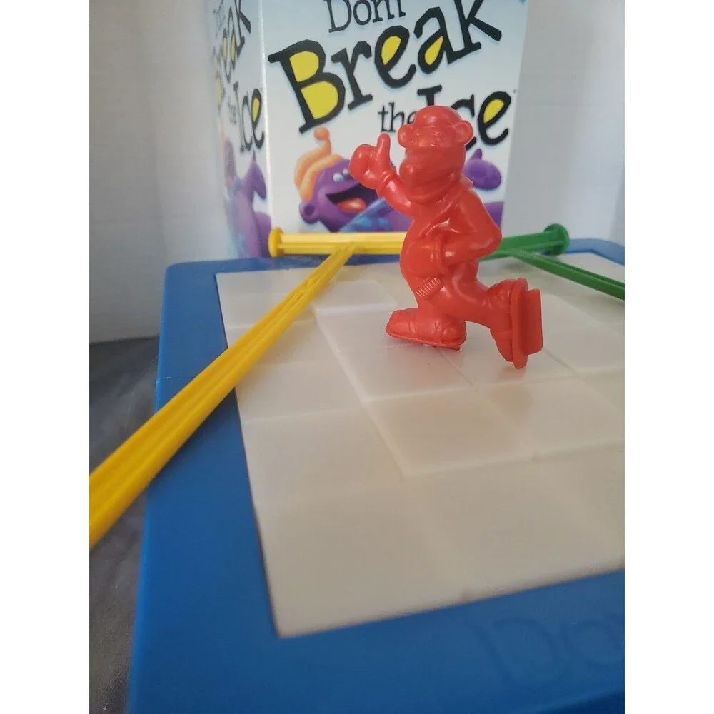 1999 Don’t Break the Ice Complete Board Game Milton Bradley Hasbro